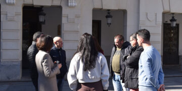 El PSOE califica de “intolerable” que Guarinos culpabilice a la plantilla de los autobuses de quedar desierto el contrato de este servicio