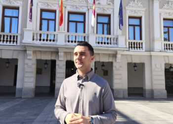 El PSOE denuncia que Guarinos obvia las aportaciones ciudadanas a las cuentas municipales e impone los presupuestos “por su falta de talante y escucha”