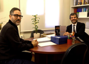 El alcalde de Brihuega traslada al ministro de Cultura nuevos proyectos estratégicos para el municipio en una reunión privada en el Ayuntamiento