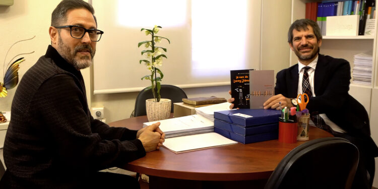 El alcalde de Brihuega traslada al ministro de Cultura nuevos proyectos estratégicos para el municipio en una reunión privada en el Ayuntamiento