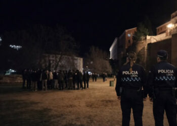 El botellón echa a perder la muralla del Huécar: seis actas en una noche y la Policía Local de Cuenca endurece los controles en el corazón histórico de Cuenca 9 El botellón echa a perder la muralla del Huécar seis actas en una noche y la Policía Local de Cuenca endurece los controles en el corazón histórico de Cuenca