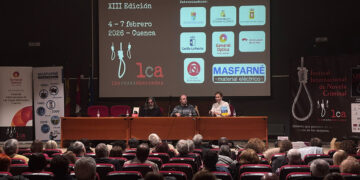 Estrellas nacionales e internacionales abordan el uso de la historia como material literario en la segunda jornada del Festival de Las Casas Ahorcadas
