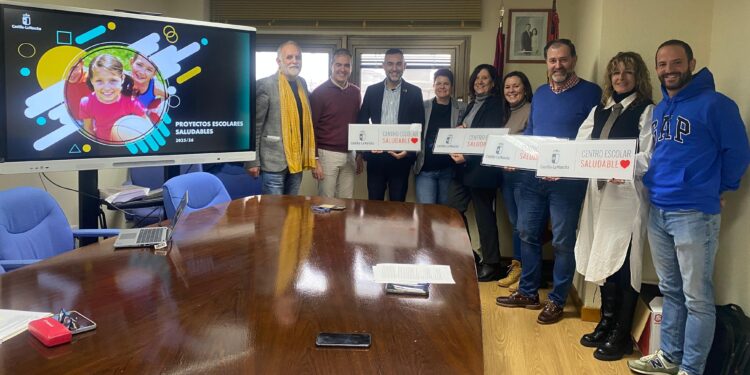 Foto entrega de placas