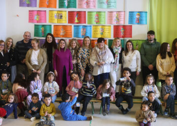Guarinos participa en la Ceremonia TEI del CEIP San Pedro Apóstol, marcada por la emoción y el compromiso por la convivencia escolar