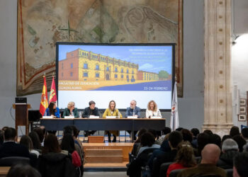 Guarinos subraya el papel insustituible del docente ante los retos de la inteligencia artificial
