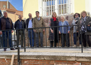 Guarinos visita el inicio de las obras de mejora de la Calle Sevilla, reivindicación histórica del barrio Alamín