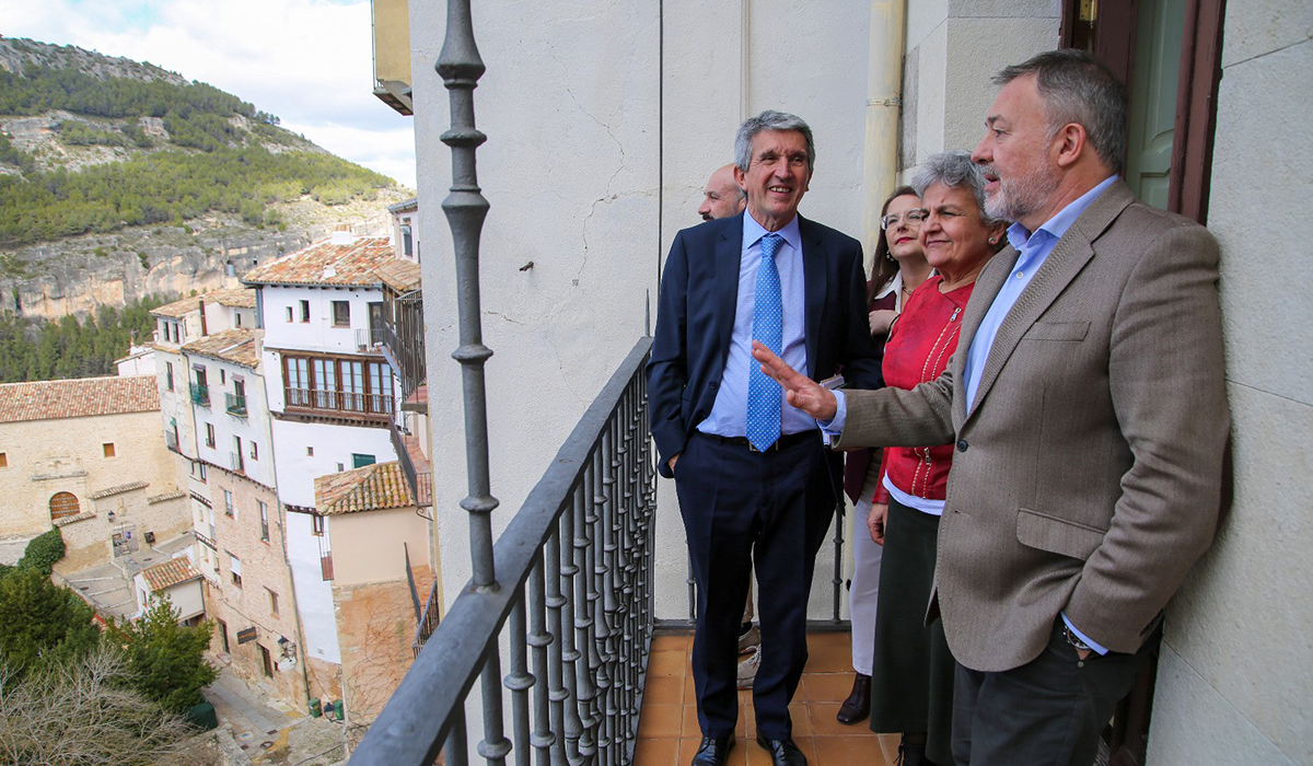 Intensa jornada institucional en Cuenca del delegado del Gobierno de España en Castilla-La Mancha