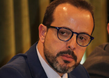 Juan Guadalajara advierte de la “improvisación” del Gobierno socialista ante el previsible colapso de tráfico en la Puerta de Valencia 8 Juan Guadalajara advierte de la “improvisación” del Gobierno socialista ante el previsible colapso de tráfico en la Puerta de Valencia