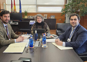 La Junta analiza con RFEAGAS actuaciones preventivas de incendios forestales a través de la ganadería extensiva y las razas autóctonas