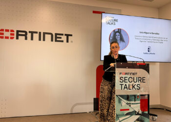 La Junta destaca la apuesta de empresas como la multinacional tecnológica Fortinet por la región un año después de implantarse en Guadalajara