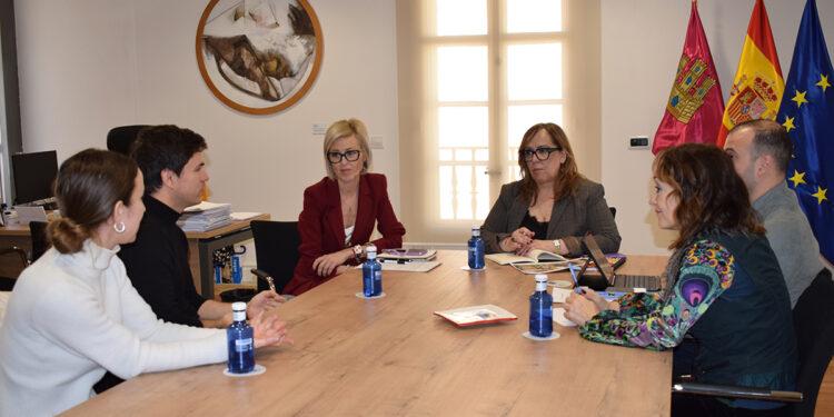 La Junta respaldará el cortometraje rodado en Cuenca ‘Una conversación pendiente’ que se estrenará en el próximo Festival de Málaga