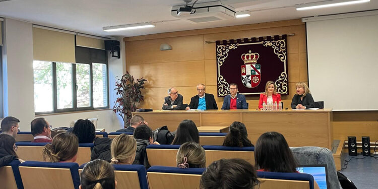 La UCLM analiza en Cuenca el potencial de las sociedades laborales como motor de innovación y empleo sostenible en la región