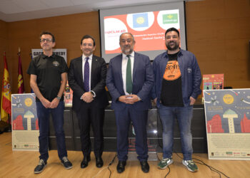 La UCLM reafirma su compromiso con la cultura convirtiéndose en eje principal del festival de humor ‘Gacha´s Comedy’
