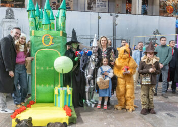 La ilusión infantil llena de color las calles de Guadalajara en el Gran Desfile y Concurso de Disfraces
