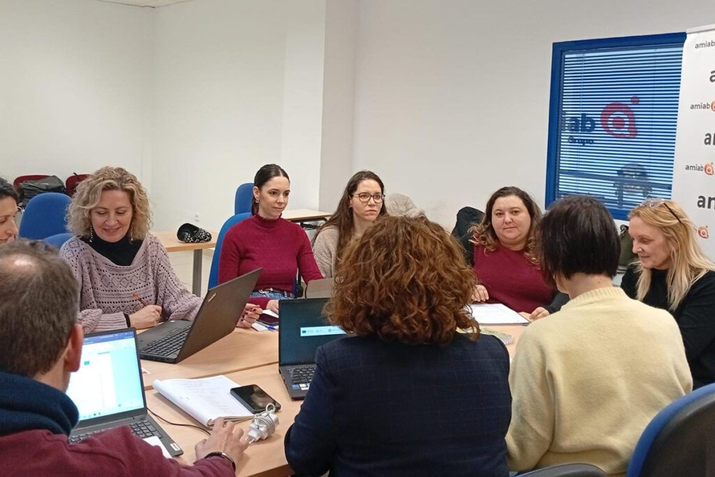 La inclusión laboral y la empleabilidad de jóvenes en Tarancón, nuevo proyecto de amiab