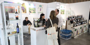 Los vinos DO La Mancha asisten a Wine París 2026