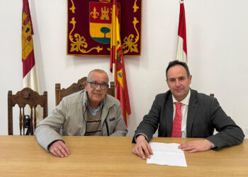 Martín‑Buro exige al Gobierno de Page aclarar su postura sobre las plantas de biogás y explicar la tramitación en Campos del Paraíso