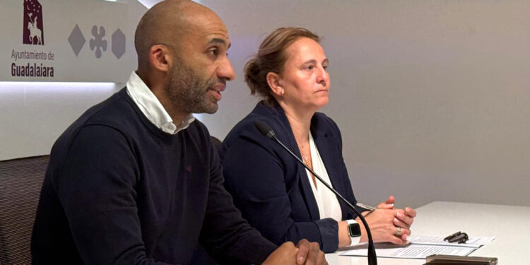 PP y VOX exigen a la Diputación de Guadalajara actuar ya sobre el Polideportivo San José tras ocho meses cerrado y sin respuestas 1 PP y VOX exigen a la Diputación de Guadalajara actuar ya sobre el Polideportivo San José tras ocho meses cerrado y sin respuestas