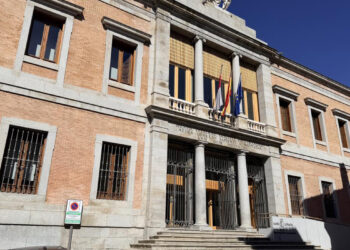 Pagar tasas de la Junta desde el móvil Bizum se incorpora al sistema de pago y se amplía el uso de tarjeta en Castilla-La Mancha