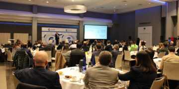 Rafael Doménech habla de crecimiento moderando y relativa estabilidad en un desayuno empresarial organizado por CEOE-Cepyme Guadalajara