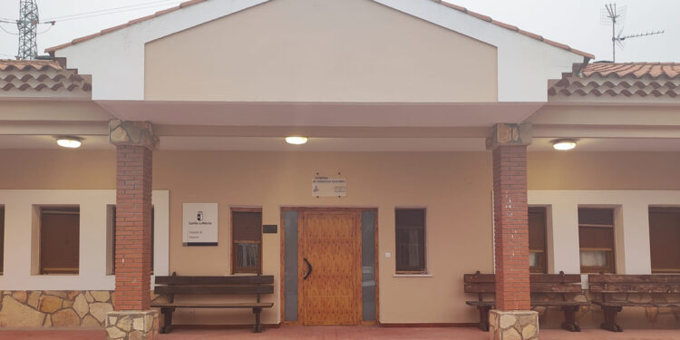 Viviendas Unidas sigue con su campaña de recogida de firmas de apoyo y mejora de las viviendas de mayores de la provincia de Cuenca