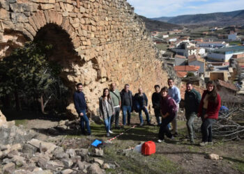 La Diputación de Cuenca comienza las obras en la muralla de Cañete con medio millón de euros de inversión dentro del PSTD del Valle del Cabriel