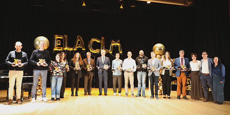 AdELAnte CLM reconoce a Fundación Eurocaja Rural en la gala '10 Años Caminando Juntos'