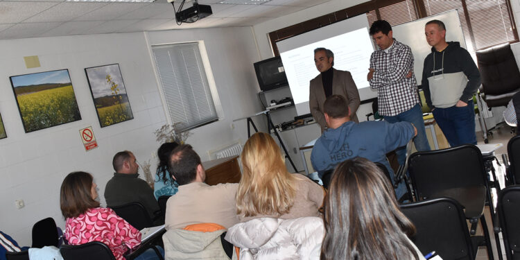 Albaladejito acoge 97 cursos prácticos para modernizar el campo conquense frente a los nuevos retos climáticos