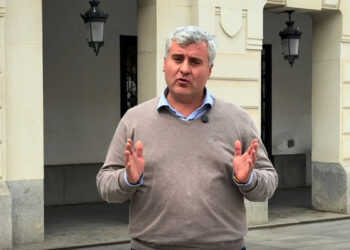Alfonso Esteban acusa a Alberto Rojo de “hooligan político” y reclama una oposición constructiva