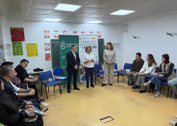 Alovera reúne a una veintena de empresas para impulsar el negocio local y pasa el testigo a Yebes-Valdeluz