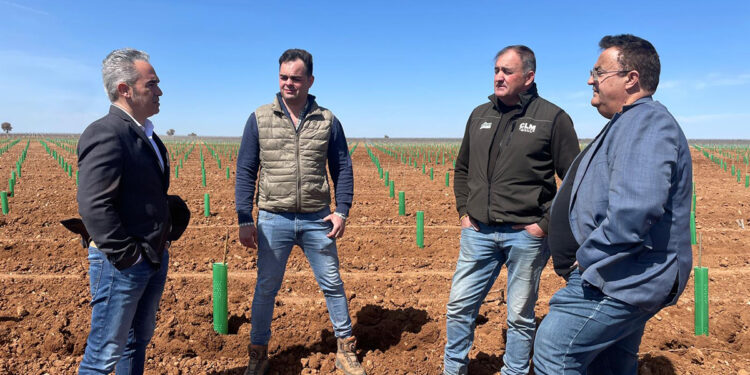 Así se reparten los 7,5 millones para el campo en Cuenca 191 agricultores estrenan tecnología de precisión