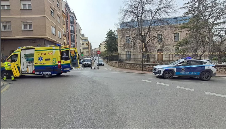 Atropello en la calle Noheda de Cuenca: una mujer trasladada al hospital 2 Atropello en la calle Noheda de Cuenca una mujer trasladada al hospital
