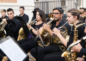 La Diputación de Guadalajara convoca diez becas para la realización de prácticas en la Banda provincial de Música La Diputación de Guadalajara convoca diez becas para la realización de prácticas en la Banda provincial de Música
