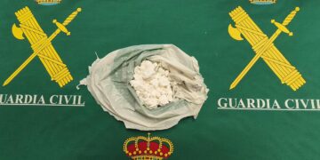 Cae una pareja de narcos en Sigüenza Intentaron deshacerse de casi 60 gramos de cocaína al ver a la Guardia Civil