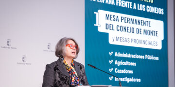 Castilla-La Mancha lanza un plan de cuatro millones contra la plaga de conejos fin a las multas de la PAC y cazadores nocturnos