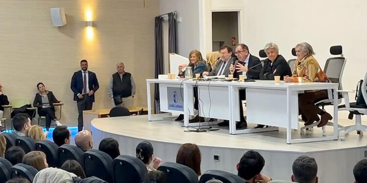 Comienza en Cuenca el curso formativo de la nueva promoción del Cuerpo de Ayudantes de Instituciones Penitenciarias 1 Comienza en Cuenca el curso formativo de la nueva promoción del Cuerpo de Ayudantes de Instituciones Penitenciarias