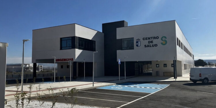 El Ayuntamiento de Cabanillas concede al Sescam la licencia de primera ocupación para poner en marcha el nuevo Centro de Salud