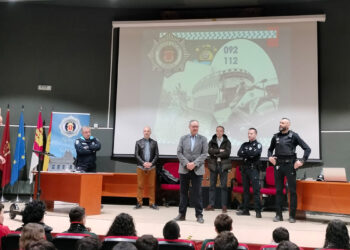 El Ayuntamiento de Cuenca refuerza su campaña informativa sobre VMP con charlas a alumnado de Secundaria