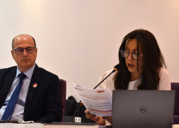 El PSOE considera que si Guarinos no “perdiera el tiempo rechazando nuestras propuestas, ya estarían asfaltando las calles de nuestra ciudad”
