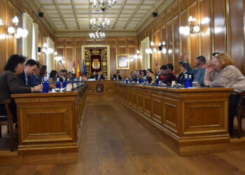 El Pleno de la Diputación de Cuenca aprueba una modificación de créditos de 1,2 millones para las lagunas de Ballesteros, eclipse y colonias felinas