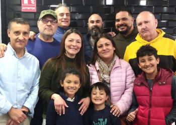 El Proyecto Arraigo ha atraído en este 2026 a cuatro familias a Cuenca, una de las cuáles ha reabierto el bar de Olmedilla de Alarcón