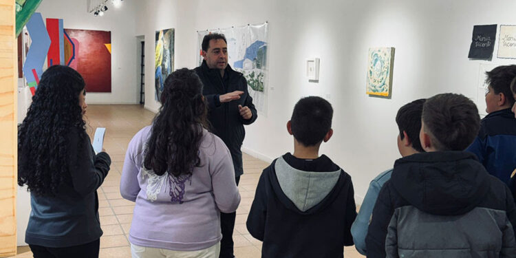 El alumnado del C.R.A. Campos de la Alcarria descubre el patrimonio cultural de Huete de la mano del Ayuntamiento