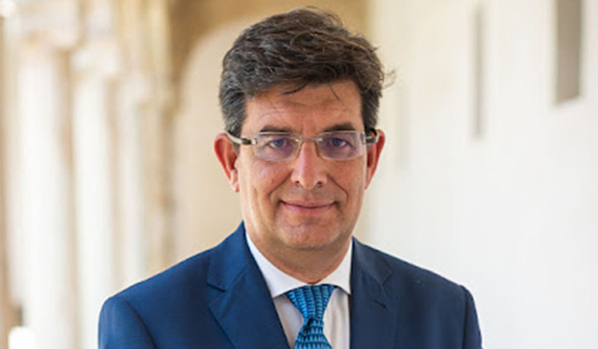 El cabanillero Carmelo García, nuevo rector de la Universidad de Alcalá de Henares 2 El cabanillero Carmelo García, nuevo rector de la Universidad de Alcalá de Henares