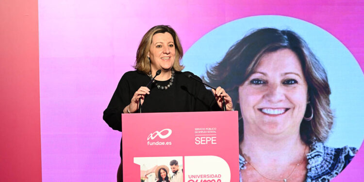 El empleo en el sector turístico marcó su mayor registro en el mes de febrero después de crear casi 13.000 nuevos empleos en una década