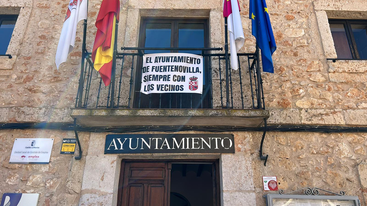 Fuentenovilla oficializa por unanimidad su rechazo total y definitivo a la planta de biometano 2 Fuentenovilla oficializa por unanimidad su rechazo total y definitivo a la planta de biometano