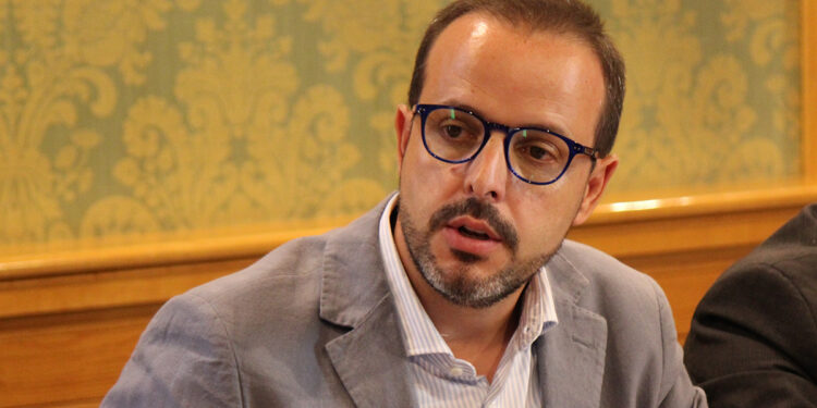 Guadalajara “Los conquenses seguimos pagando la nefasta gestión de Dolz con el fallido intercambiador”