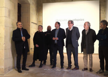 Huete acoge la gran exposición de Ana Navarrete sobre el impacto del turismo masivo y la crisis urbana