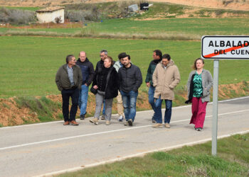 Inaugurada la carretera entre Albaladejo del Cuende, La Parra de las Vegas y la N-420 con una inversión de casi un millón de euros