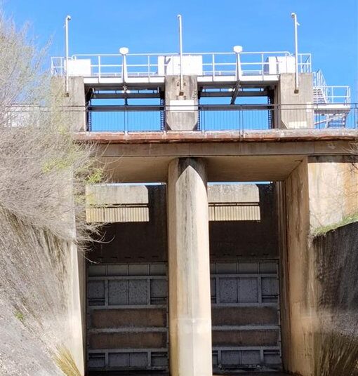 La Confederación Hidrográfica del Tajo procede al cierre del trasvase entre los embalses de Entrepeñas y Buendía