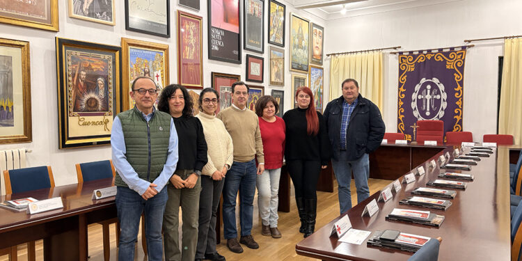 La Junta de Cofradías y la Asociación de la Prensa estrechan lazos para trabajar juntas por la Semana Santa de Cuenca